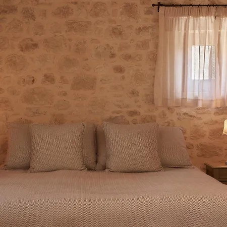 Hotel Village 4*